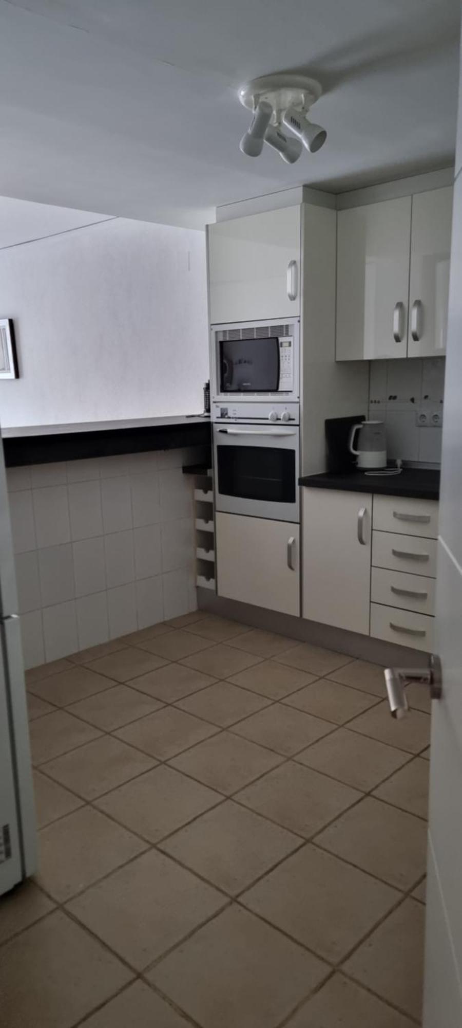 Immaculate And Modern 1 Bedroomed Apartment 데니아 외부 사진